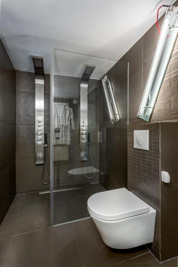 Design Et Confort Near Champs Elysees Paris Exterior photo