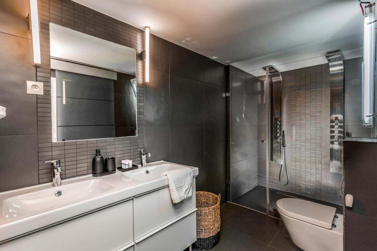 Design Et Confort Near Champs Elysees Paris Exterior photo